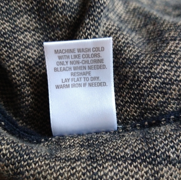 Luxe by Carmen Marc Valvo knit dress - Picture 2 of 9